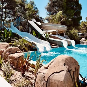 Holacamp Garrofer Parque de Campismo Sitges
