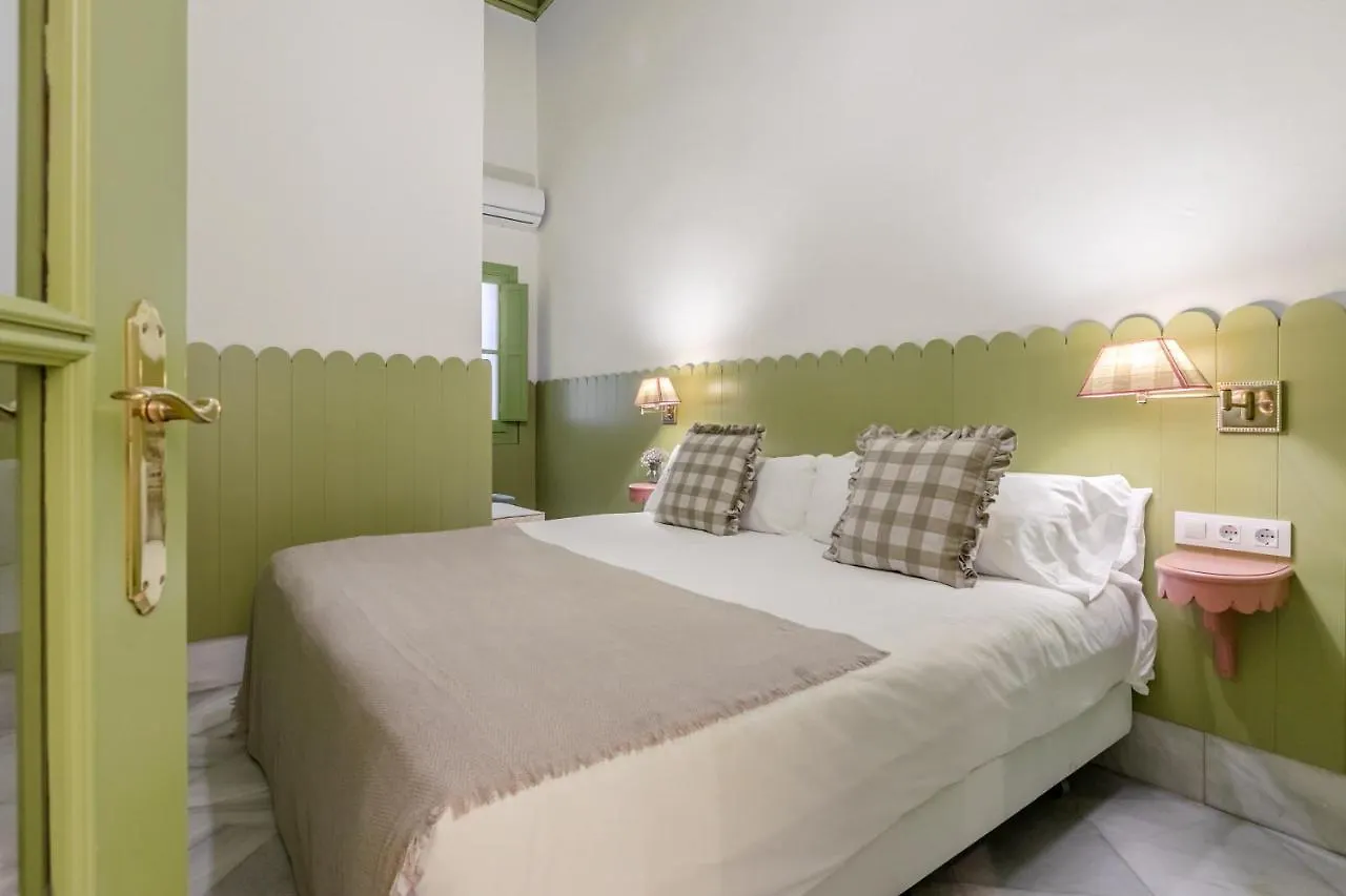 Nuea Giralda Hotel Sevilla
