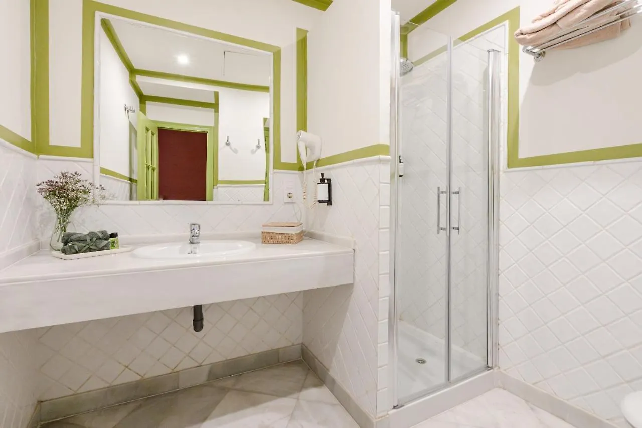 Nuea Giralda Hotel Sevilla
