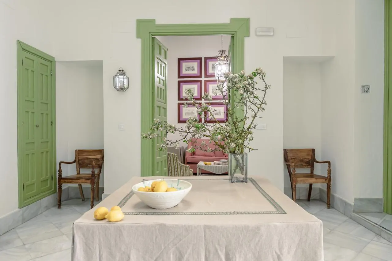 Nuea Giralda Hotel Sevilla