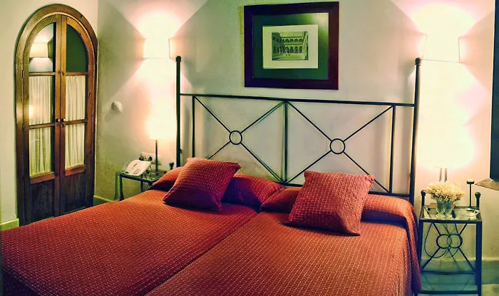 Nuea Giralda Hotel Sevilla