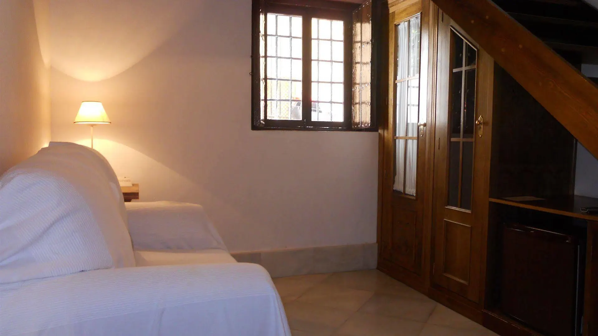 Nuea Giralda Hotel Sevilla