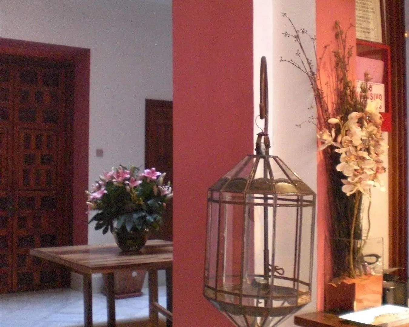 Nuea Giralda Hotel Sevilla 2*,