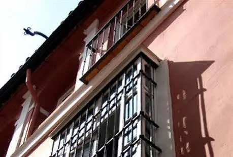 Nuea Giralda Hotel Sevilla